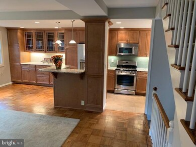 1569 Mount Eagle Place unit 943, Alexandria, VA 22302 - photo 5