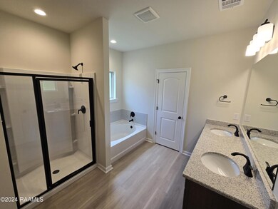 006 BATHROOM