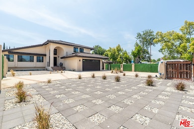 20456 Strathern St, Los Angeles, CA 91306 - photo 3