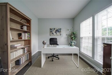 Home office or Flex space located off the entry ha