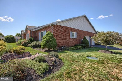 218 Blossom Trail, Mount Joy, PA 17552 - photo 2