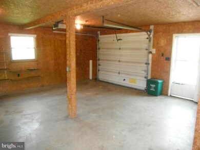 8230 Diehls Woods Rd, Saint Thomas, PA 17252 - photo 4