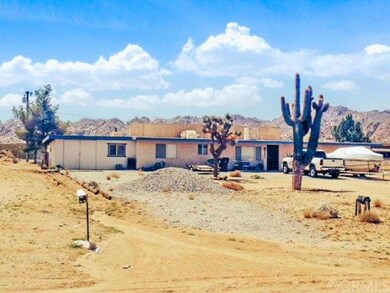 69023 Alta Loma Dr, Twentynine Palms, CA 92277 - photo 2