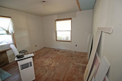 217 N Vine St, Wichita, KS 67203 - photo 5