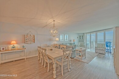 Dining to Doors