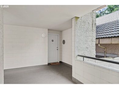 6665 W Burnside Rd unit 447, Portland, OR 97210 - photo 7