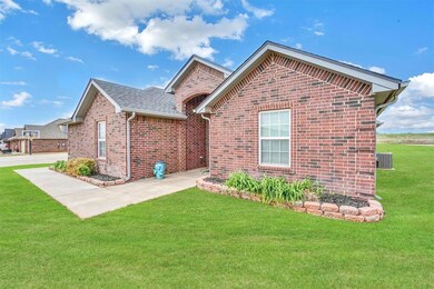 115 Gambel Ln, Elk City, OK 73644 - photo 3