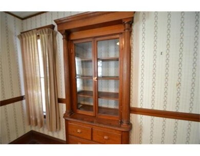 81 Bristol Rd, Medford, MA 02155 - photo 7