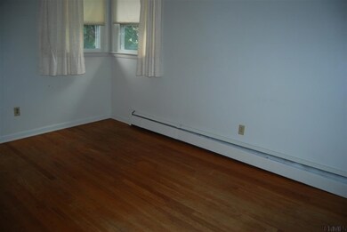 118 Whiteview Rd, Wynantskill, NY 12198 - photo 7