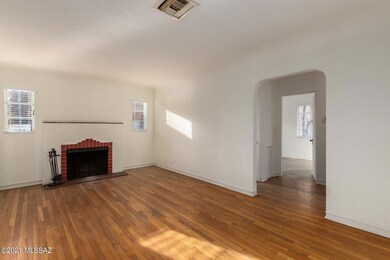 2215 E 6th St, Tucson, AZ 85719 - photo 4
