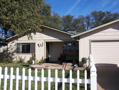 2621 Shasta View Dr, Redding, CA 96002 - photo 2