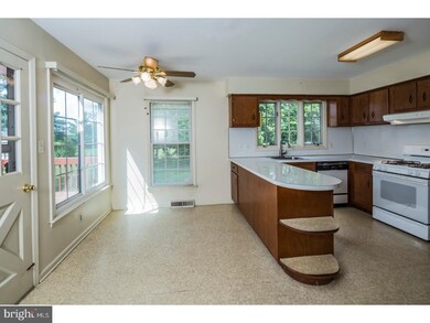 20 Continental Ln, Titusville, NJ 08560 - photo 7