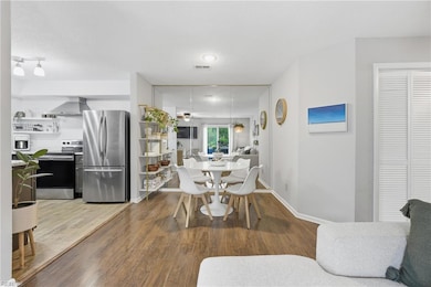 12758 Saint James Place unit D, Newport News, VA 23602 - photo 6