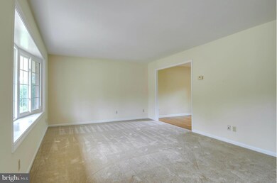 7404 Forrester Ln, Manassas, VA 20109 - photo 3