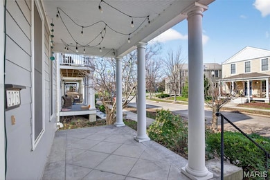 3275 Simeon Bunker St, Saint Charles, MO 63301 - photo 2