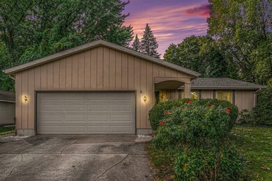 001_dsc06776_-_twilight_394