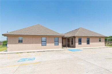2608 N Victoria Rd, Donna, TX 78537 - photo 4