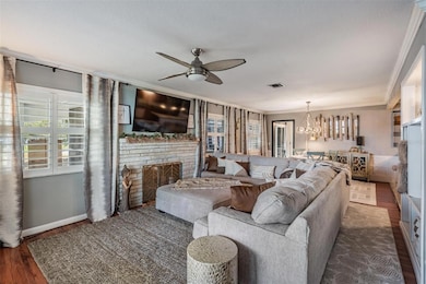 302 Whitcomb Blvd, Tarpon Springs, FL 34689 - photo 4