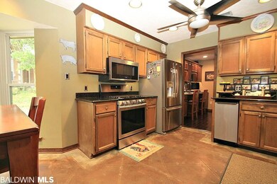 Gas Range, Convection Oven & Convection Mircrowave