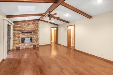 610 Royal Ridge Dr, Denison, TX 75020 - photo 3