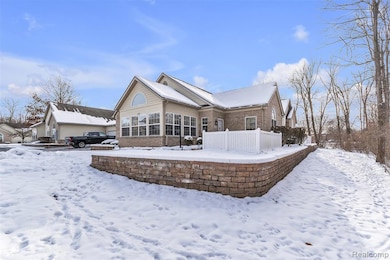 1155 Abbey Ct unit 4, Westland, MI 48185 - photo 3