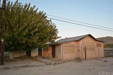 15745 4th St, Victorville, CA 92395 - photo 4