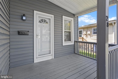 28 W 3rd St, Florence, NJ 08518 - photo 4