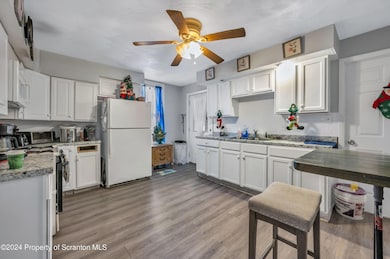 2642 Pittston Ave unit 2644, Scranton, PA 18505 - photo 4