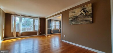 2521 Farrier Ln, Reston, VA 20191 - photo 6