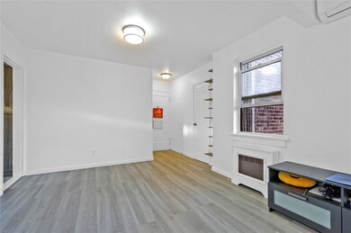 68-09 138th St unit 2b, Flushing, NY 11367 - photo 5