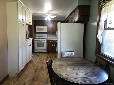 260 Drake Dr, North Tonawanda, NY 14120 - photo 4