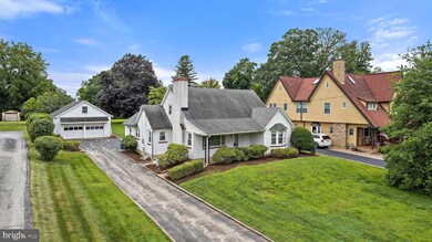 412 Old Lancaster Rd, Berwyn, PA 19312 - photo 2