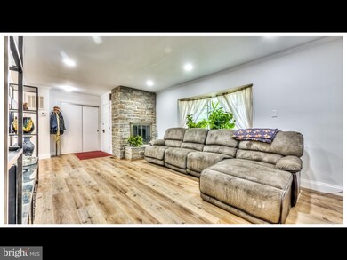 2215 Pleasant Dr, Catonsville, MD 21228 - photo 7