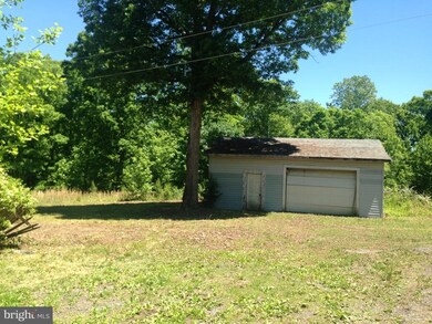 6705 Stubbs Bridge Rd, Spotsylvania, VA 22551 - photo 2