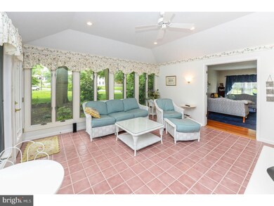 1083 Barnesdale Rd, West Deptford, NJ 08096 - photo 4