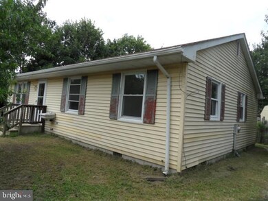 538 Center St, Laurel, DE 19956 - photo 4