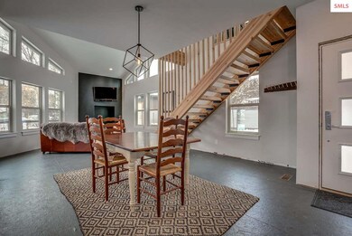 Walls of windows create natural light and spectacu