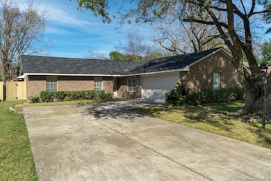3426 Sardis Ln, Houston, TX 77088 - photo 2