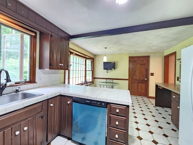 148 Upton Rd, Westborough, MA 01581 - photo 6