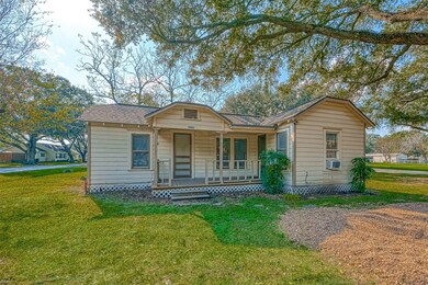 9238 Line St, Needville, TX 77461 - photo 5