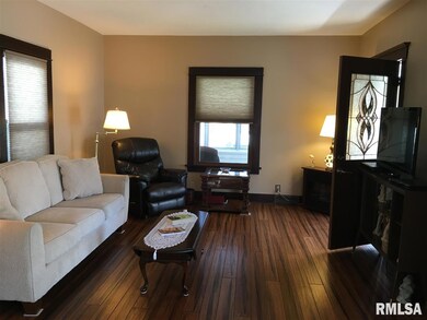 2134 Jefferson Ave, Davenport, IA 52803 - photo 2