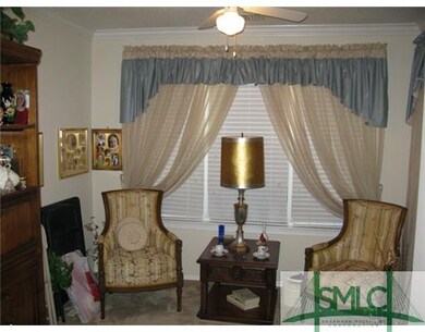 Studio/Study/Office. SUNROOM