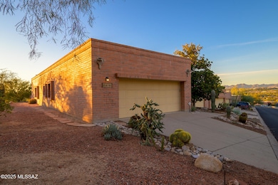 8701 N Coral Ridge Loop, Tucson, AZ 85704 - photo 3