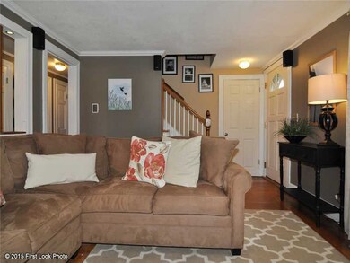 79 Harmony Ct, Warwick, RI 02889 - photo 5