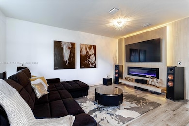 10467 W 34th Ct, Hialeah, FL 33018 - photo 3