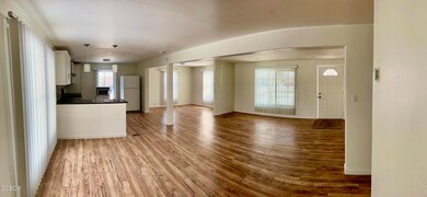 Dining Room / Living Room