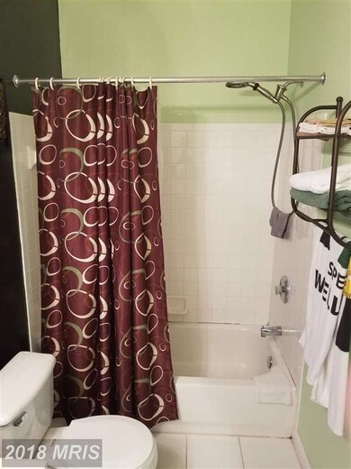 7417 Hindon Cir unit B1201, Windsor Mill, MD 21244 - photo 4