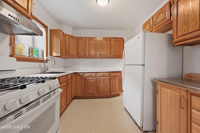 4-web-or-mls-40-moshier-st