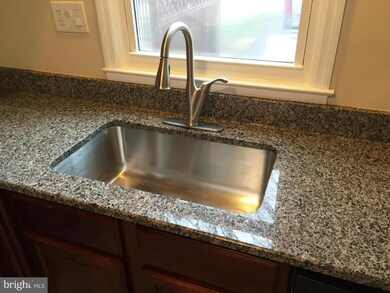 5756 Augustine Ave, Elkridge, MD 21075 - photo 5