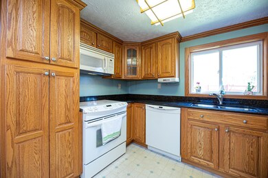 35 Elmer Ave, Hooksett, NH 03106 - photo 6